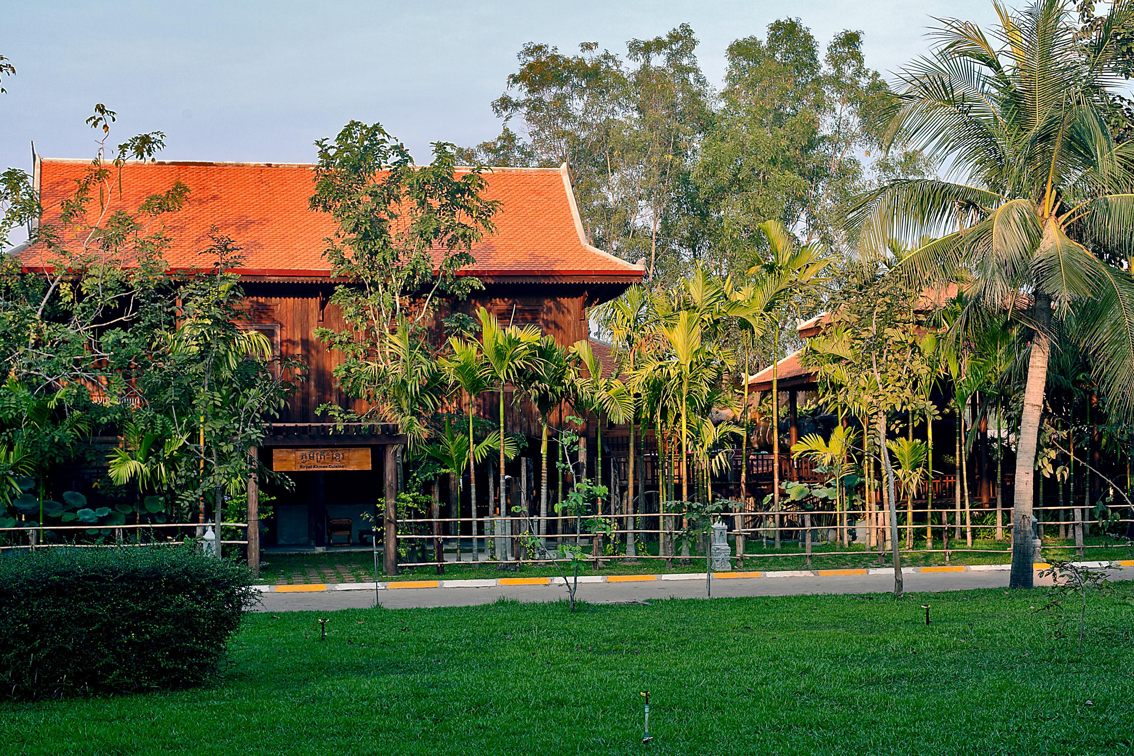 Palace Residence & Villa Siem Reap Exterior photo