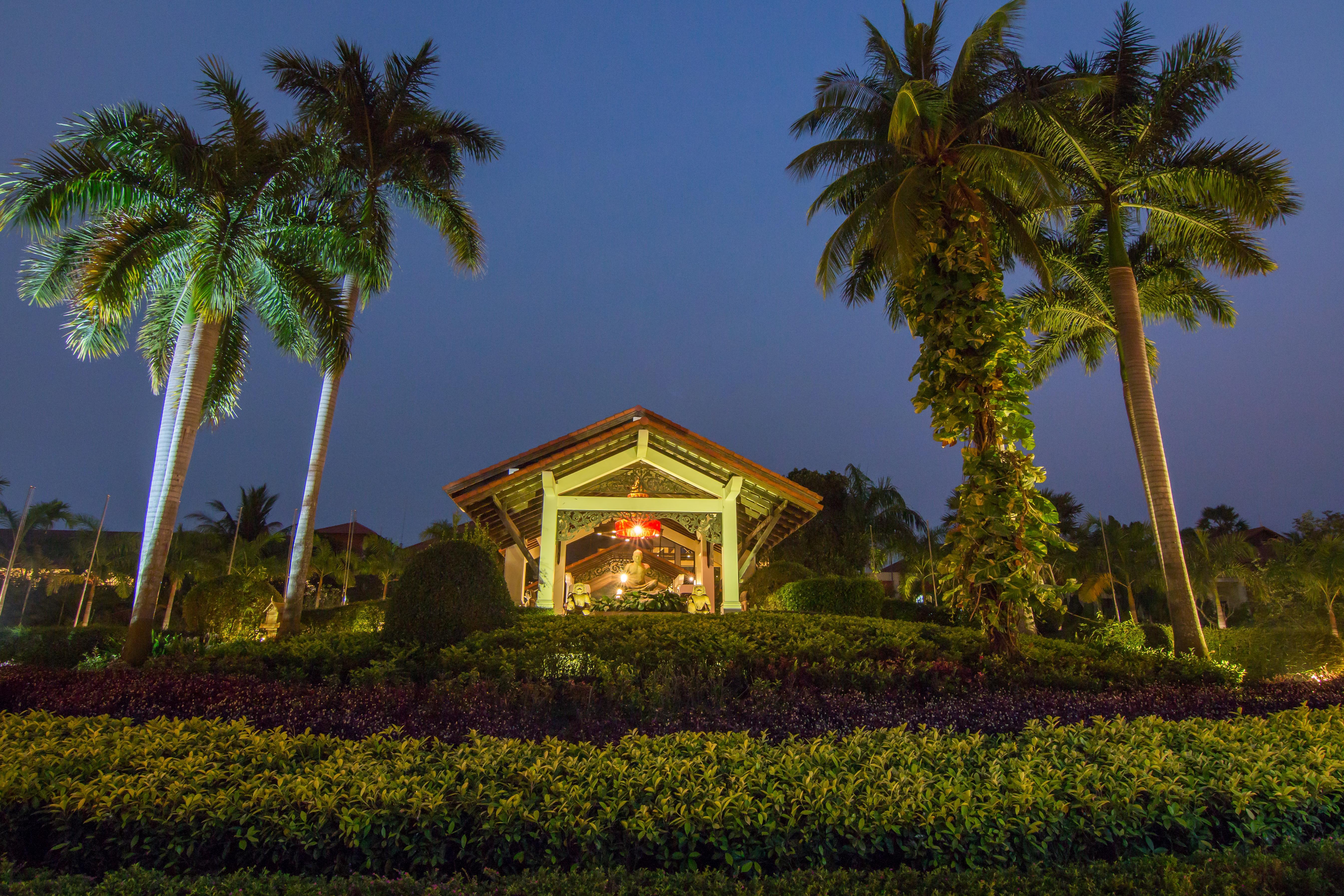 Palace Residence & Villa Siem Reap Exterior photo