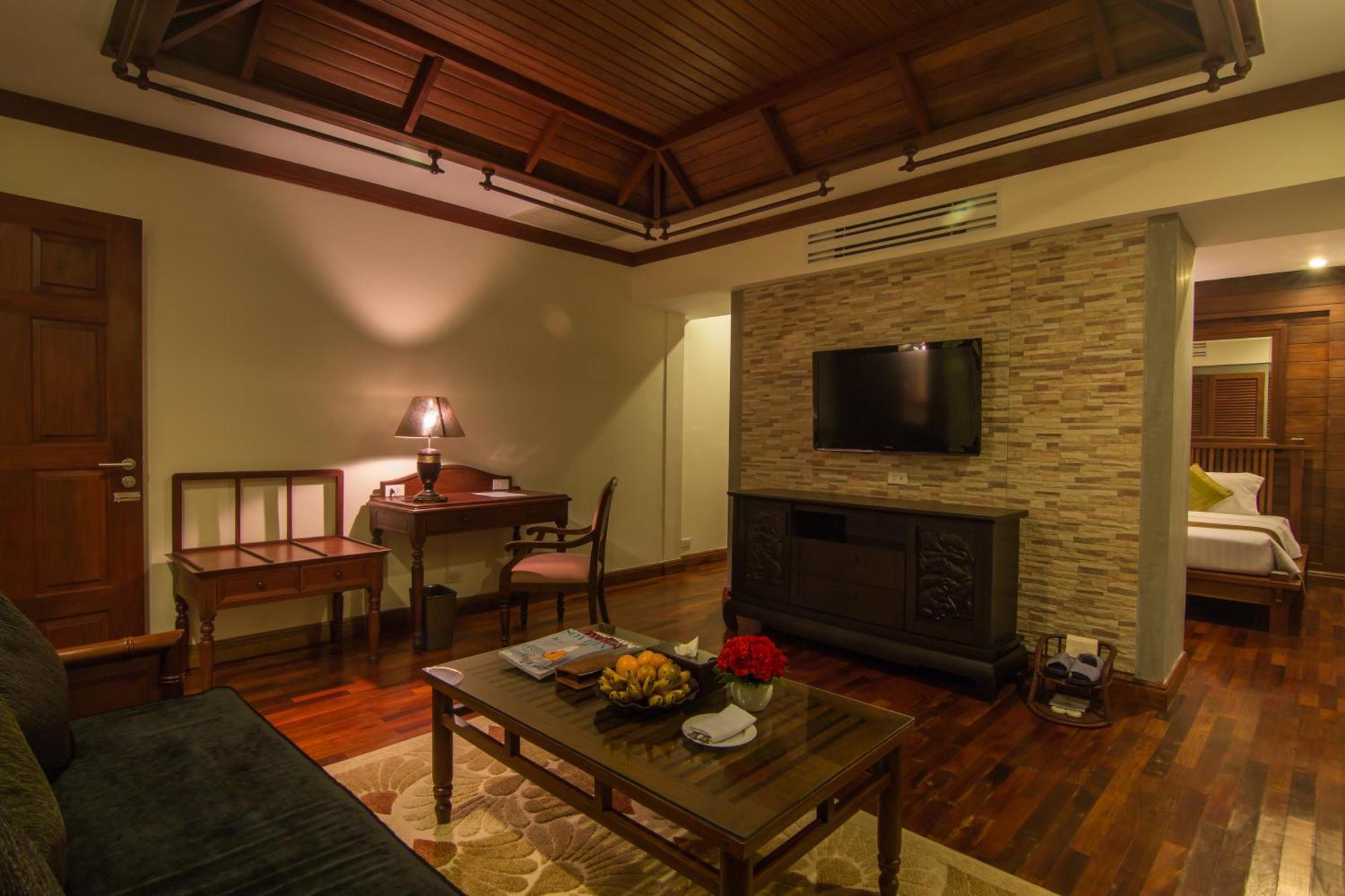 Palace Residence & Villa Siem Reap Room photo